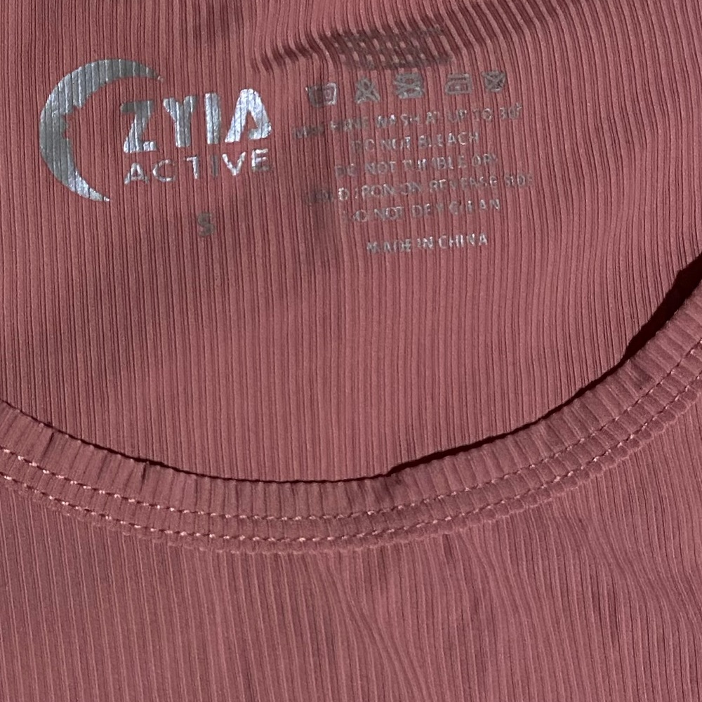 Zyia Premium Ribbed Tank in Poppy size Small - Picture 6 of 6